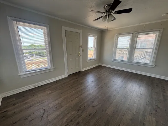 Fort Worth, TX 76107