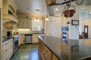 Valley View, TX 76272