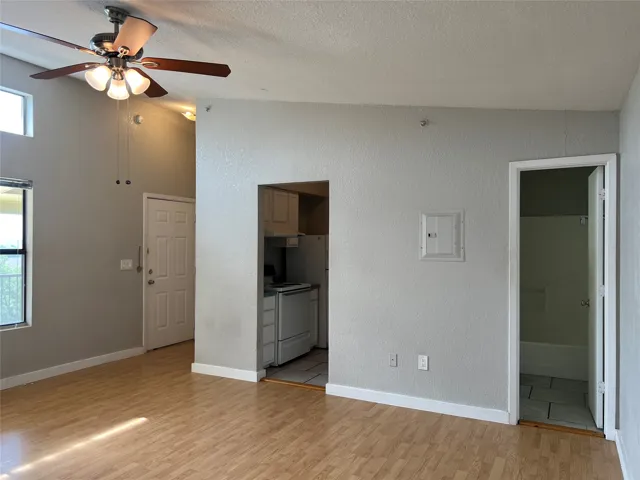 Denton, TX 76201