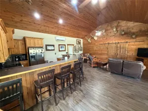 Whitesboro, TX 76273