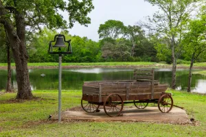 Kerens, TX 75144