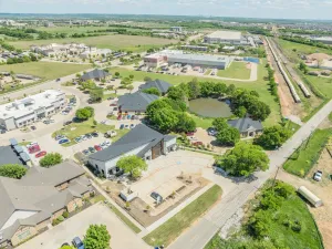 Mansfield, TX 76063