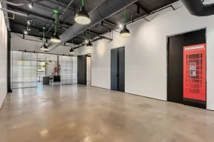 Dallas, TX 75207