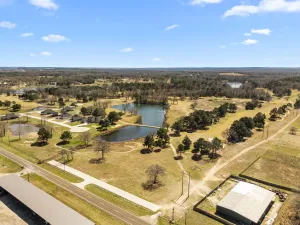 Lindale, TX 75771