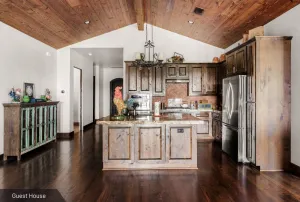 Spicewood, TX 78669