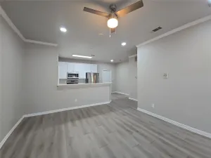 Euless, TX 76039