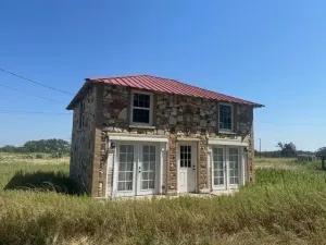 Sonora, TX 76950