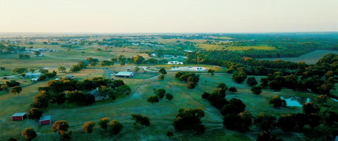 Cleburne, TX 76033