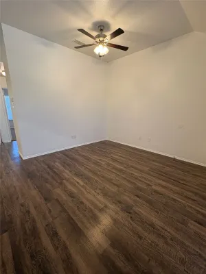 Cleburne, TX 76033