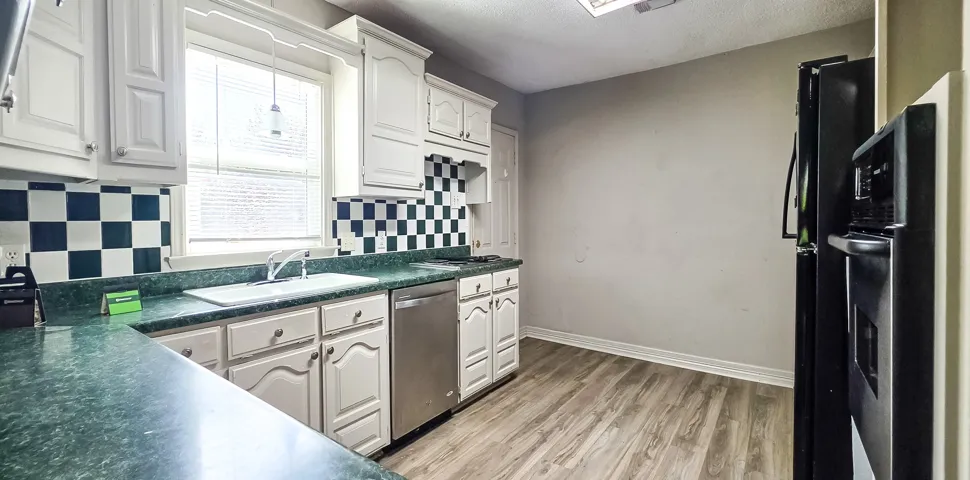 Denison, TX 75020