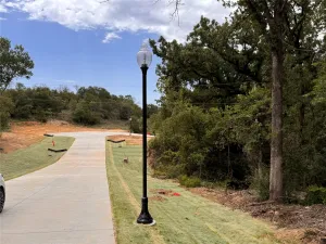 Lakeside, TX 76108