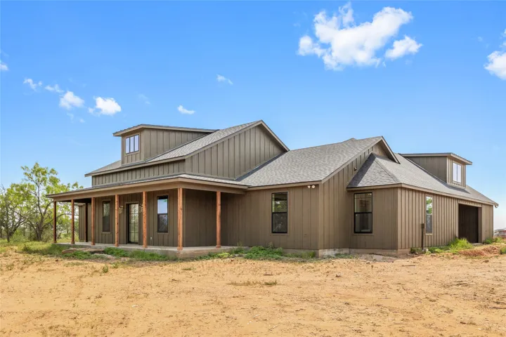 Mullin, TX 76864