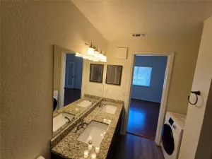 Fort Worth, TX 76107