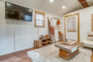 Burleson, TX 76028