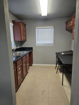 Fort Worth, TX 76104