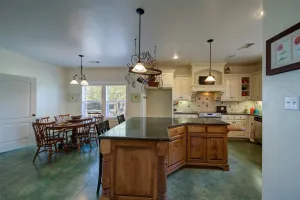 Valley View, TX 76272