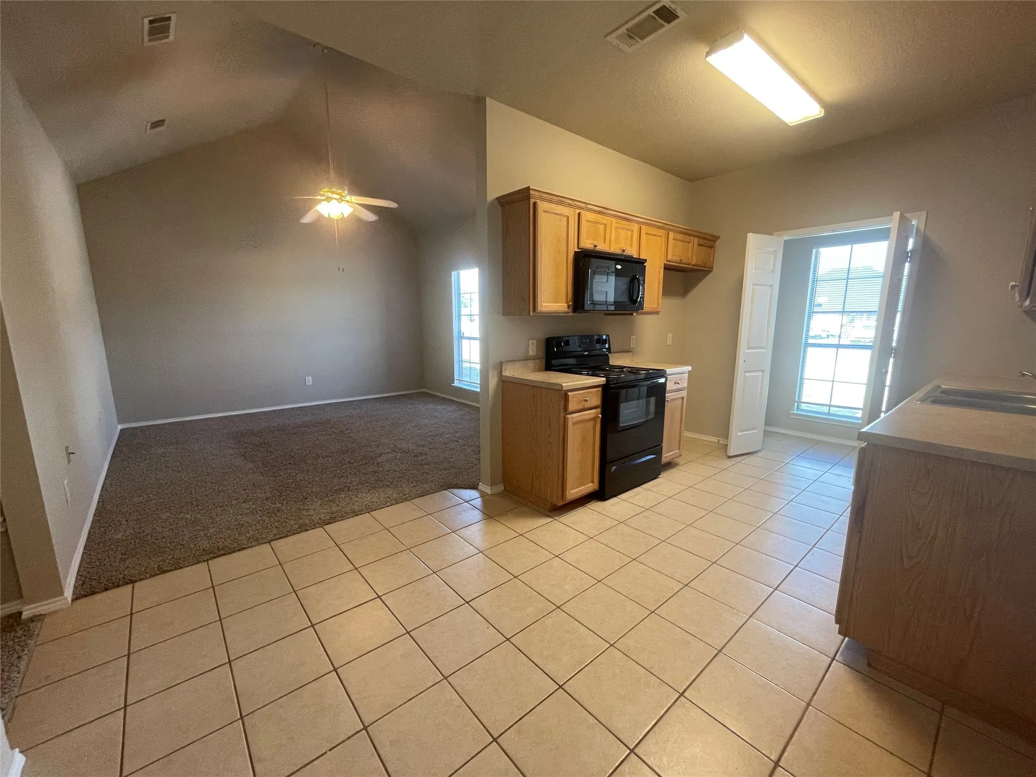 Weatherford, TX 76088