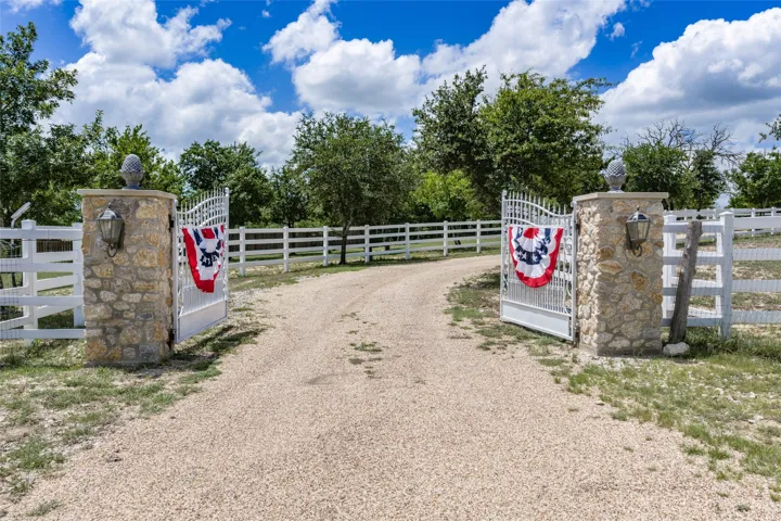 Weatherford, TX 76085