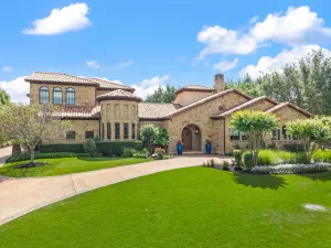 Westlake, TX 76262