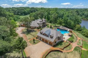 Lindale, TX 75771