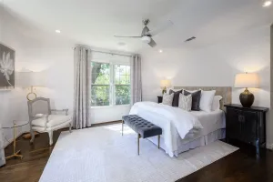 Highland Park, TX 75209