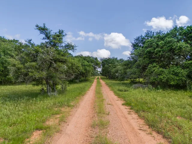 Eagle Lake, TX 77434