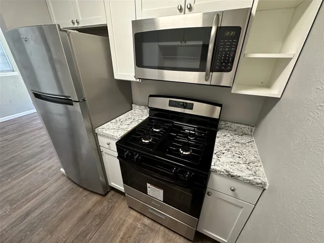 Arlington, TX 76010