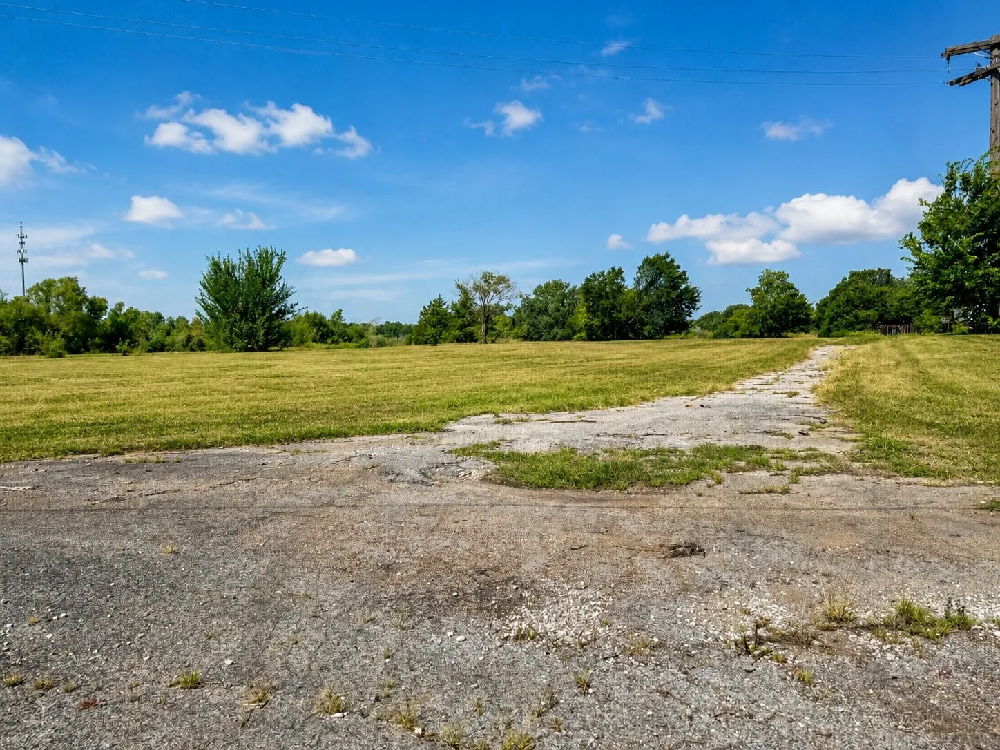 Denison, TX 75020