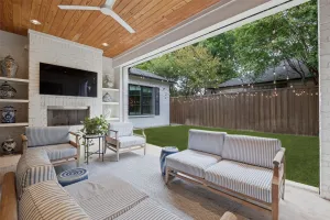 Highland Park, TX 75209