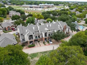 Euless, TX 76039
