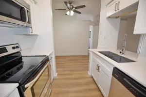 Dallas, TX 75209