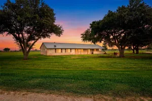 Wallis, TX 77485