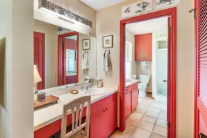 Spicewood, TX 78669