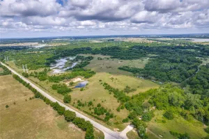 Savoy, TX 76479