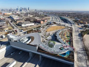 Dallas, TX 75208