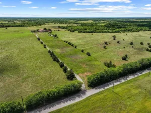 Whitewright, TX 75491