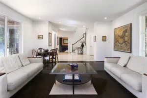 Highland Park, TX 75209