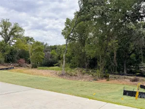 Lakeside, TX 76108