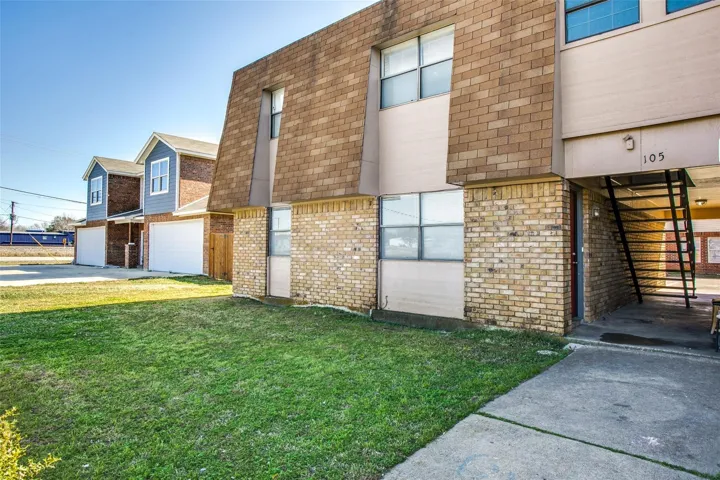 Crowley, TX 76036