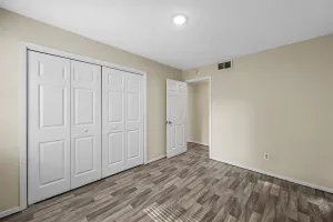 Terrell, TX 75160