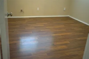 Arlington, TX 76015