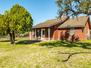 Gatesville, TX 76528