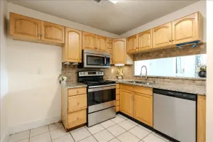 Carrollton, TX 75006
