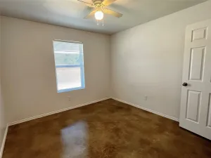 Bonham, TX 75418
