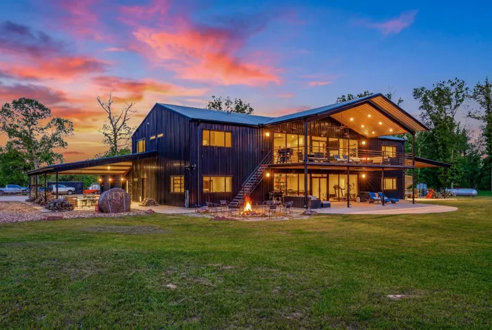 Simms, TX 75574