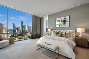 Dallas, TX 75219