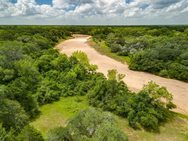 Eagle Lake, TX 77434