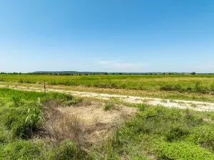 Evant, TX 76525