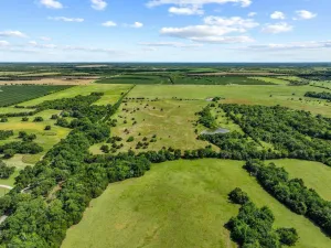 Whitewright, TX 75491