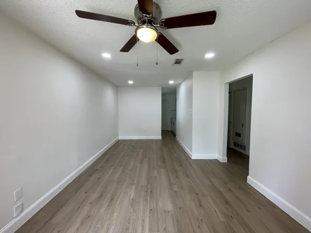Arlington, TX 76010